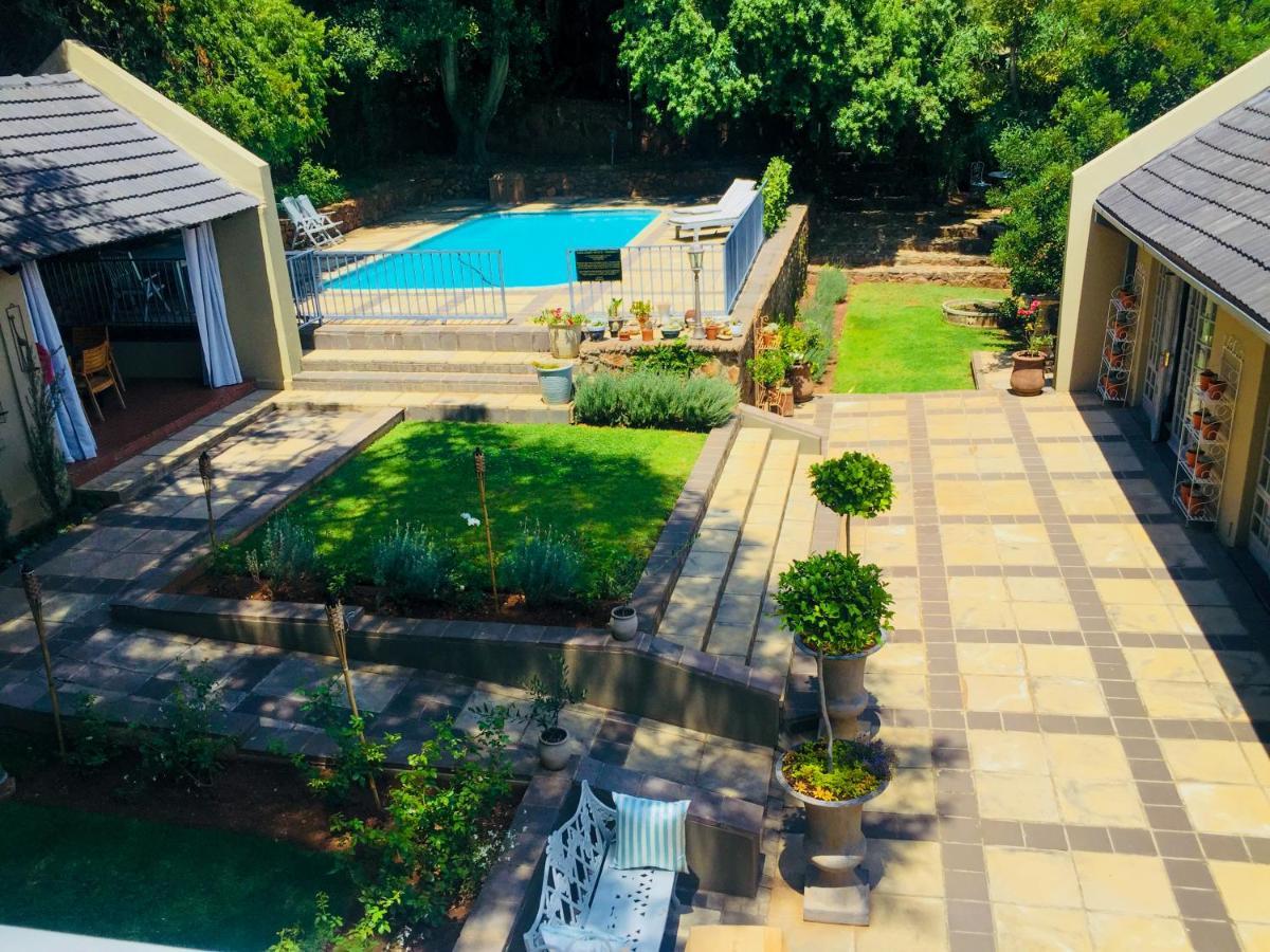 Amoris Guest House-Waterkloof Ridge Pretoria Bagian luar foto