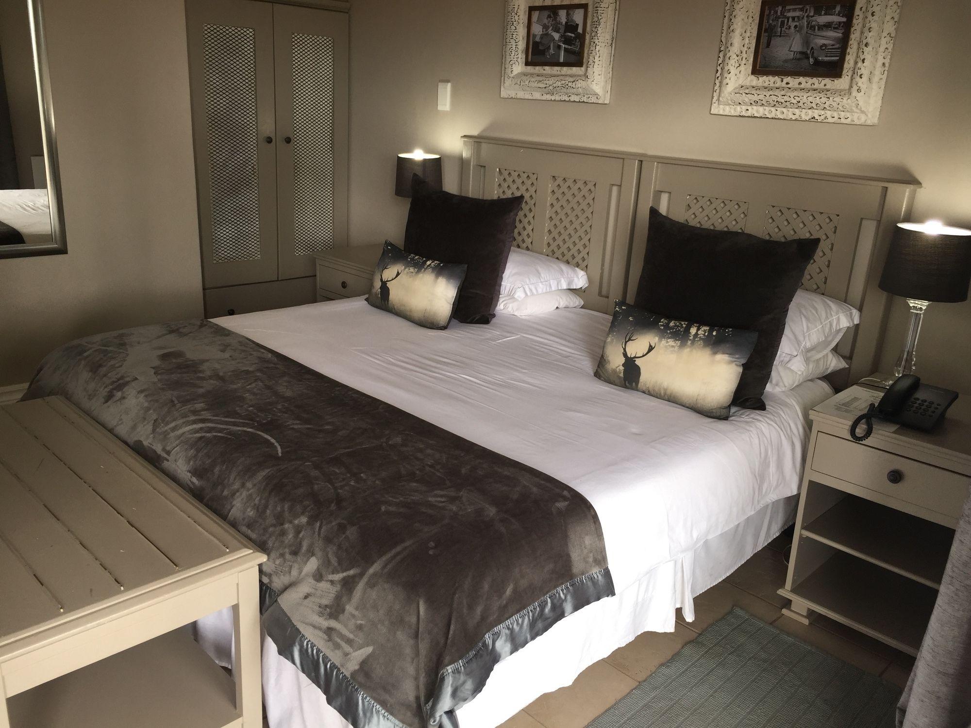 Amoris Guest House-Waterkloof Ridge Pretoria Bagian luar foto