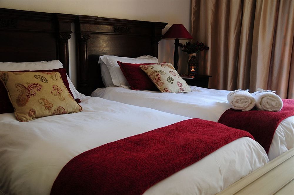 Amoris Guest House-Waterkloof Ridge Pretoria Bagian luar foto